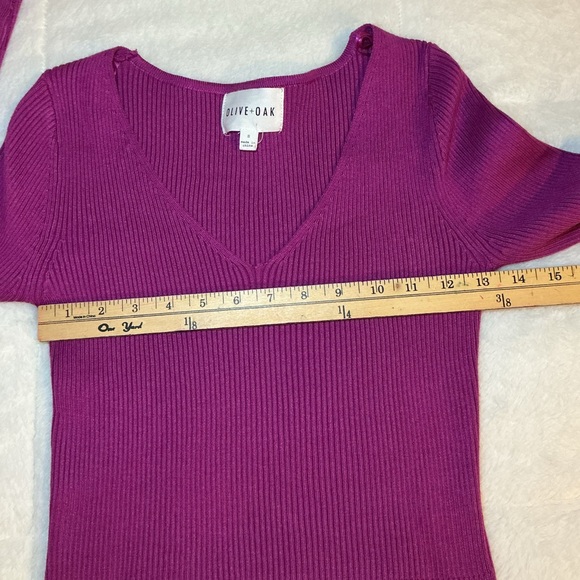 Elegant Pink Knit Skirt - Picture 3 of 11